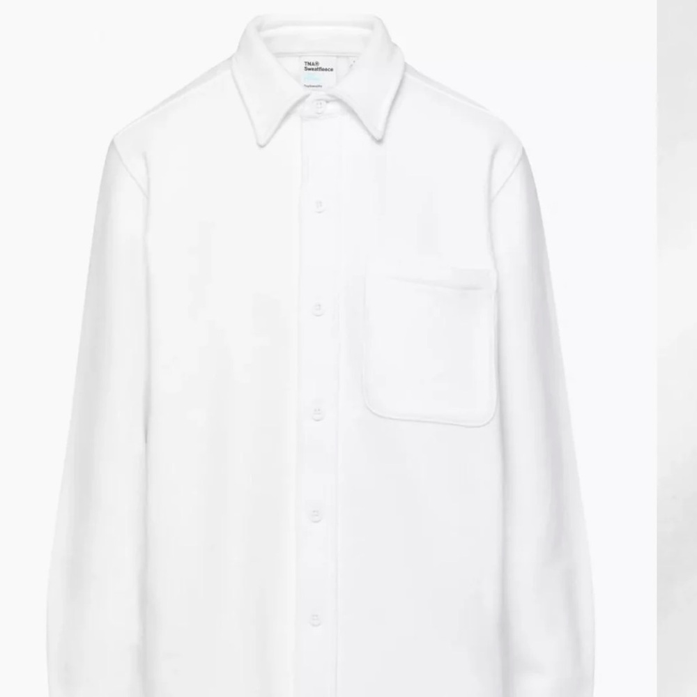 Aritzia TNA Cozy Fleece Boyfriend Shirt